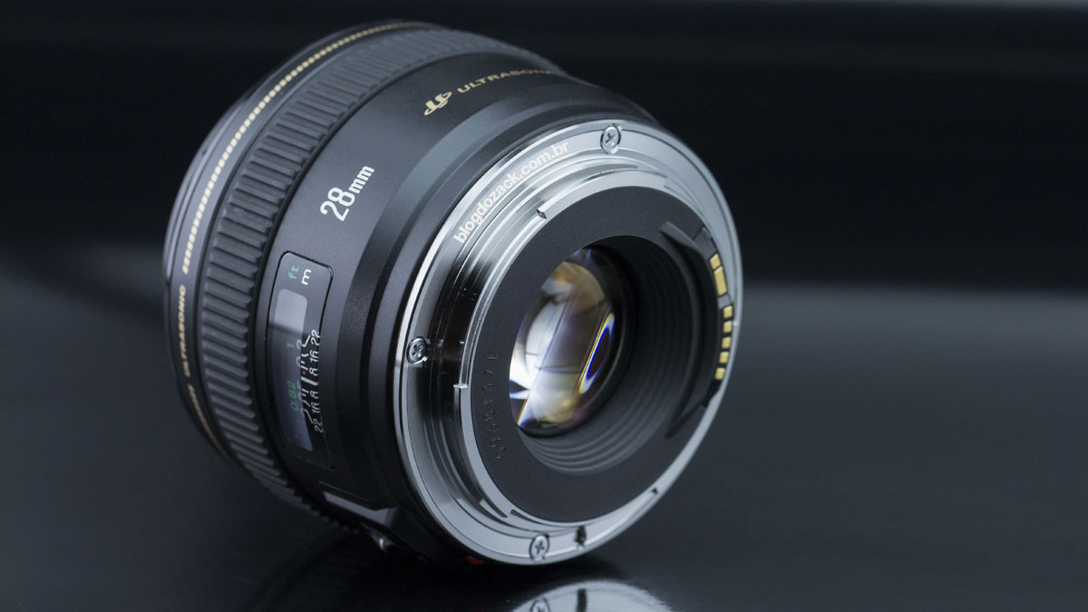 Canon EF 28mm f 1