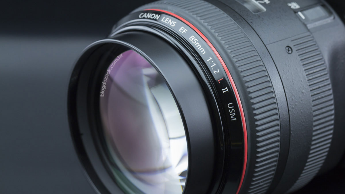 Canon EF 85mm f/1.2L II USM