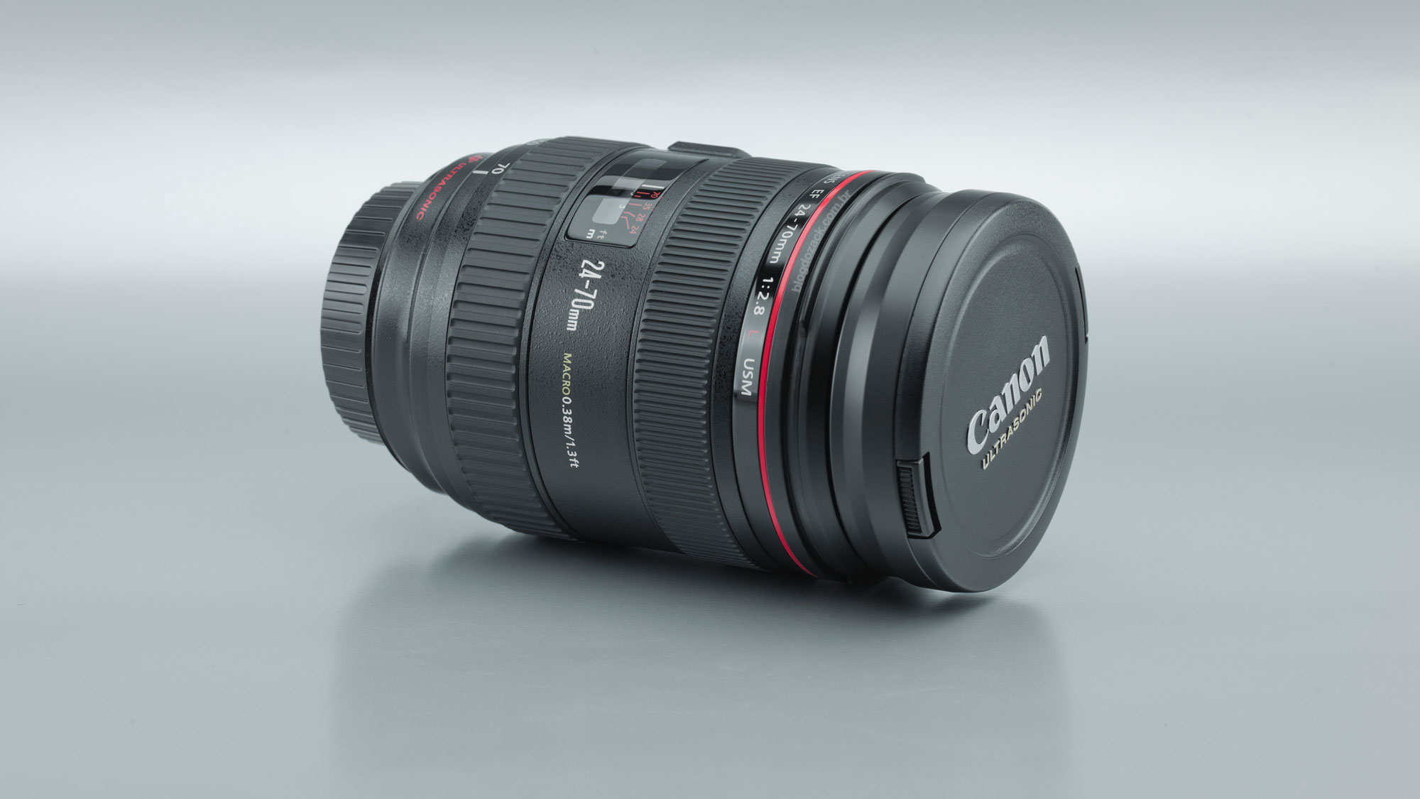 Canon_EF_24_70mm_f28_L_USM_2