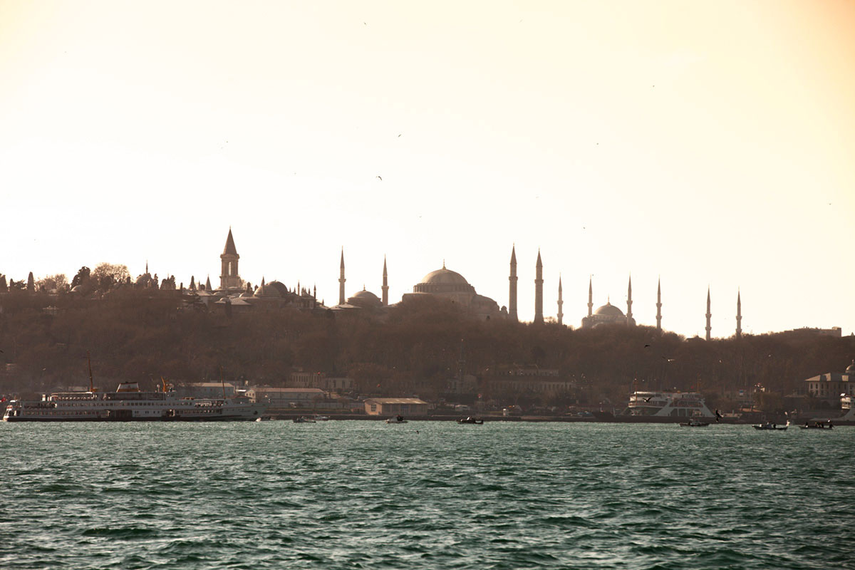 “Istambul” em f/8 1/500 ISO50 @ 200mm; zero distorção, um pouco de vinheta ainda…