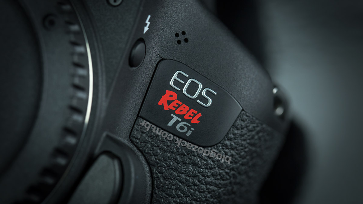 Canon EOS T6i
