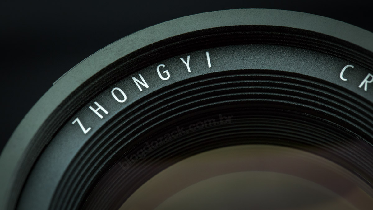 Zhongyi Mitakon CREATOR 85mm f/2 Review