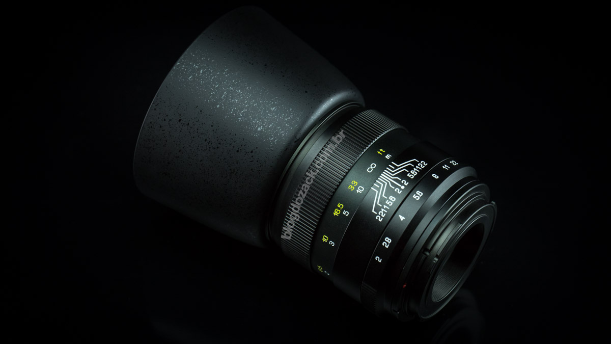 Zhongyi Mitakon CREATOR 85mm f/2 Review