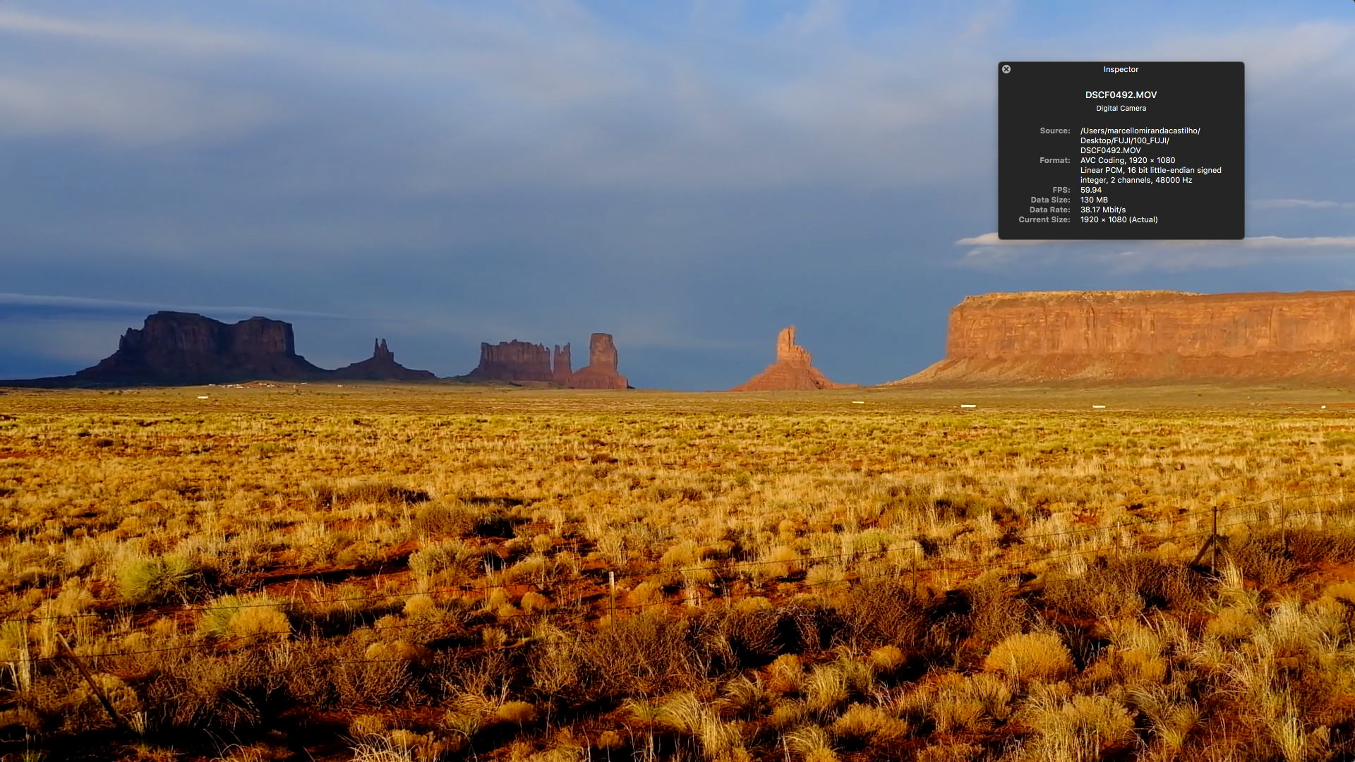 “Monument Valley” com a XF 35mm f/2 R WR; vídeo tem aparência eletrônica e nitidez demais, além de controles limitados sobre a imagem. Clique pra ver maior.