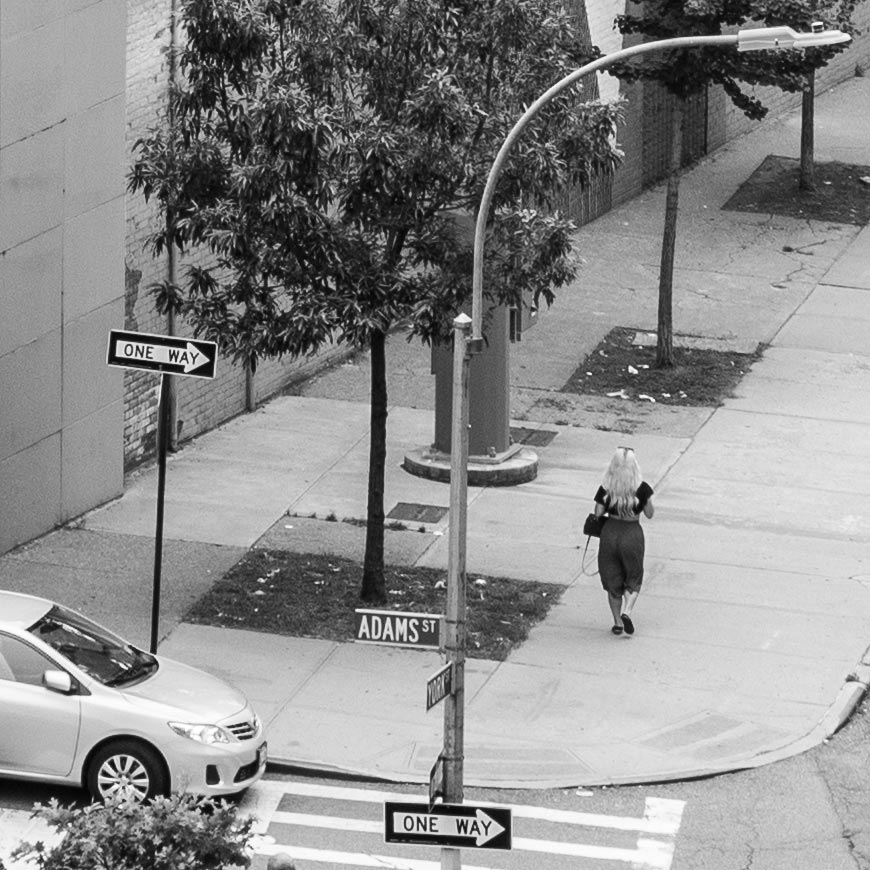 Crop 100%, um quadro cheio de informações para a fotografia de rua.