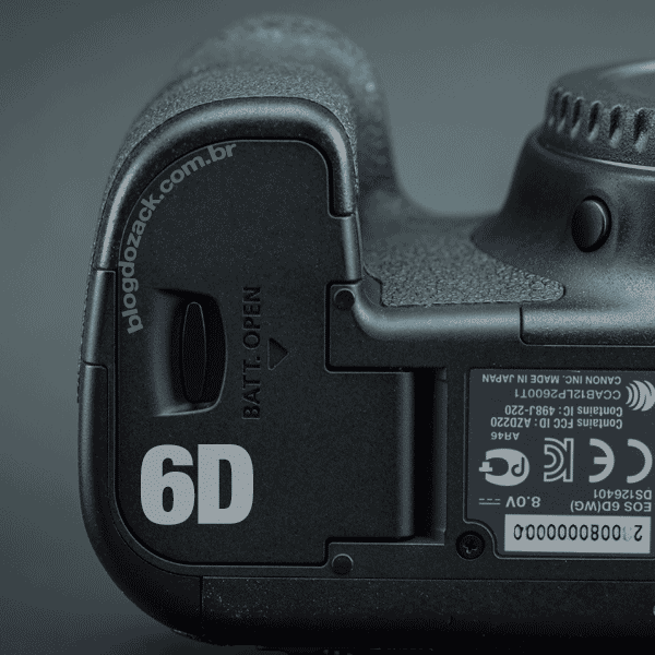 Canon EOS 6D Mark II GRIP
