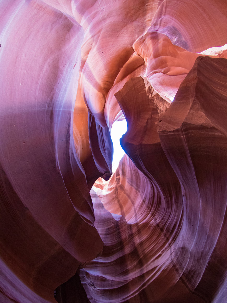 ”Antelope Canyon II” with the Tokina AT-X DX 10-17mm f/3.5-4.5 Fisheye at f/5.6 1/40 ISO1250 @ 10mm.